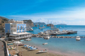 Гостиница Hotel Gennarino A Mare  Понца